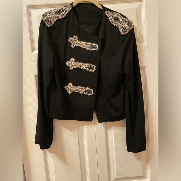 Boutique Gemstone Cropped Blazer - Picture 5 of 7